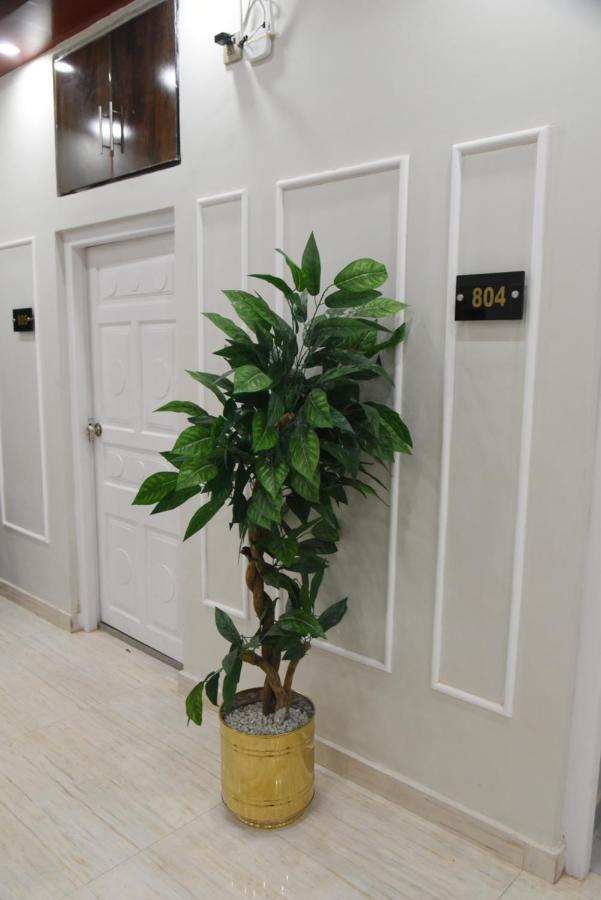 Hotel White Season Gulberg 拉合尔 外观 照片