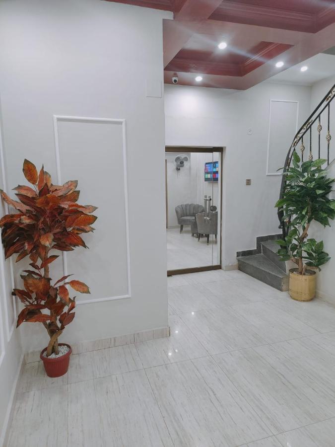 Hotel White Season Gulberg 拉合尔 外观 照片