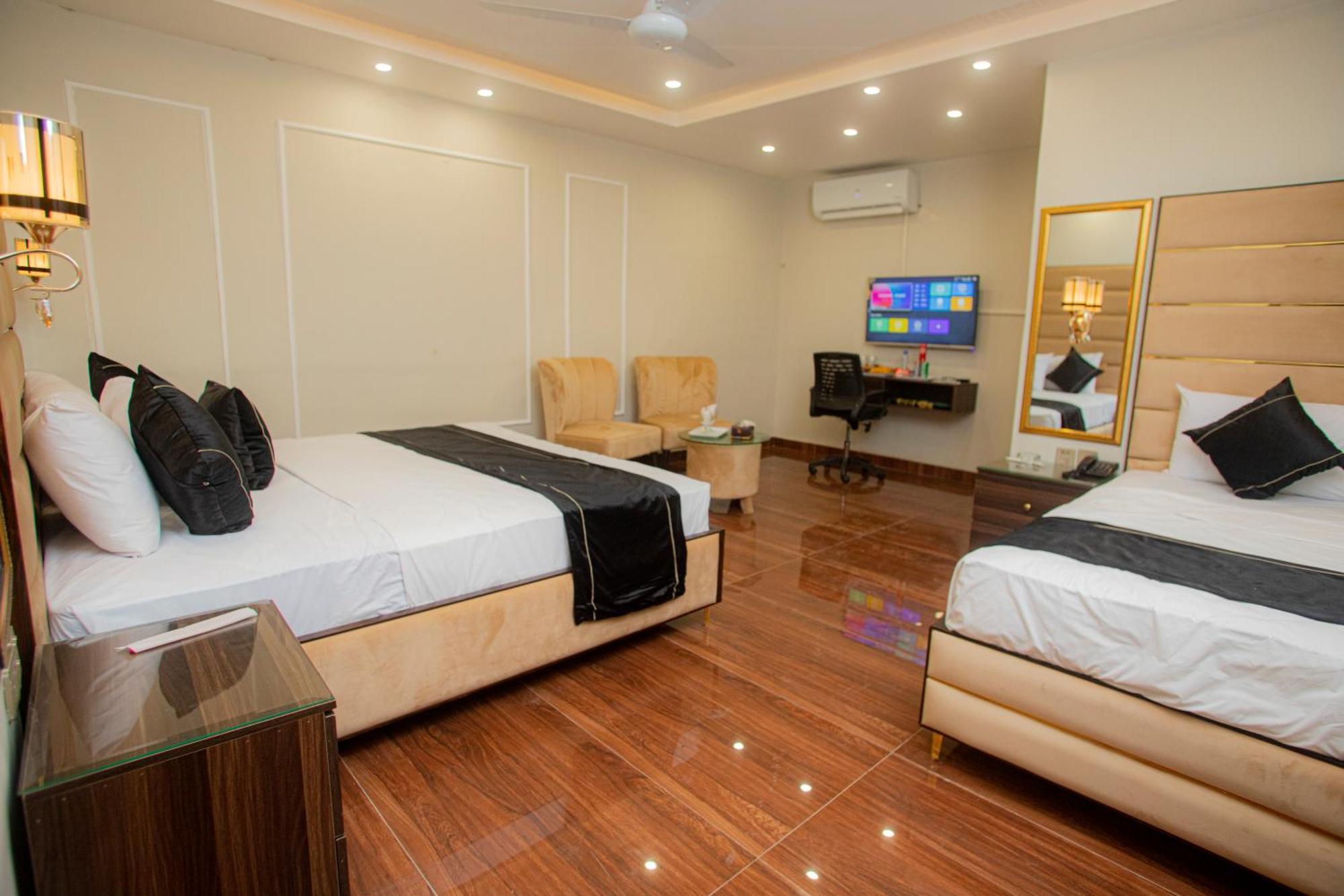 Hotel White Season Gulberg 拉合尔 外观 照片