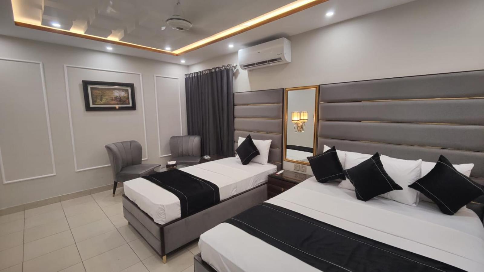 Hotel White Season Gulberg 拉合尔 外观 照片