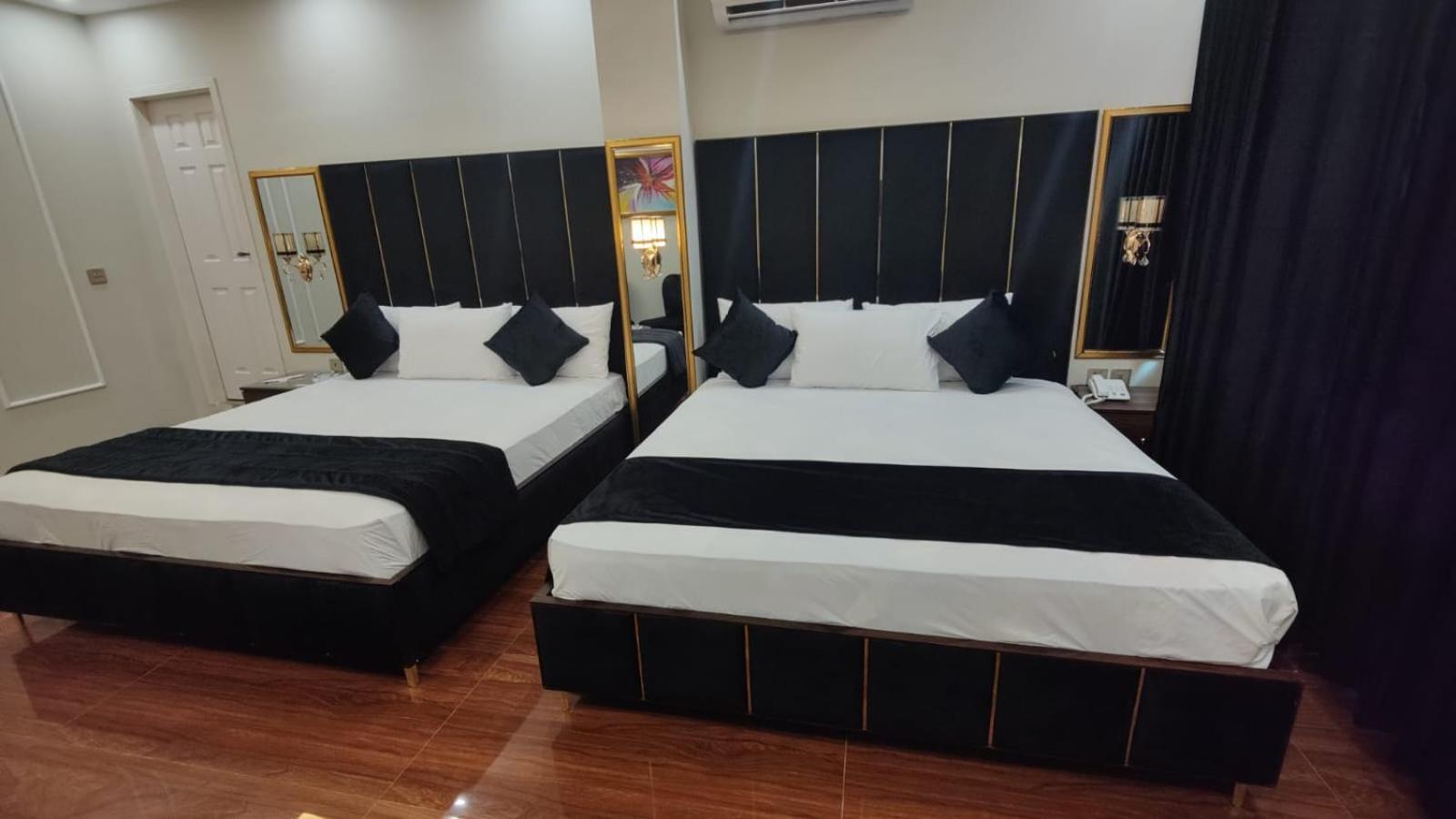 Hotel White Season Gulberg 拉合尔 外观 照片
